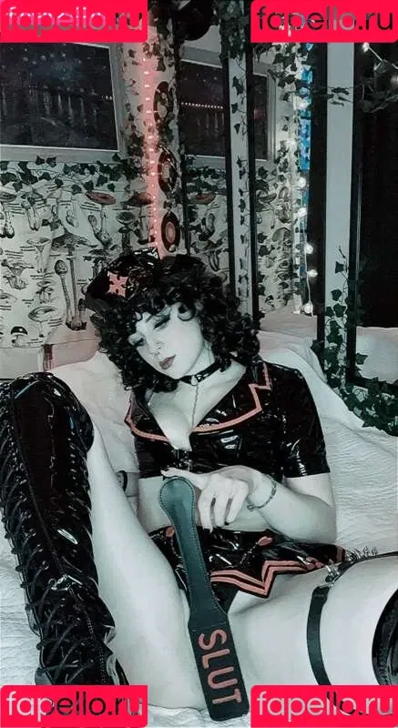 Deadpixieguts Onlyfans Photo Gallery 