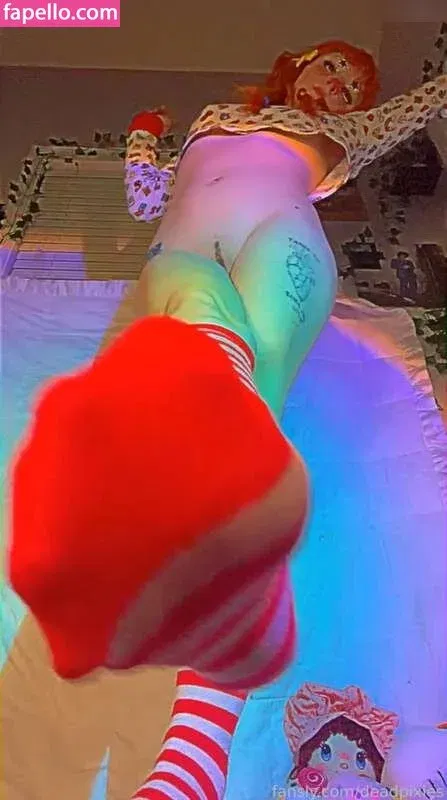 Deadpixieguts Onlyfans Photo Gallery 
