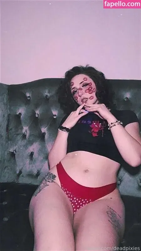 Deadpixieguts Onlyfans Photo Gallery 