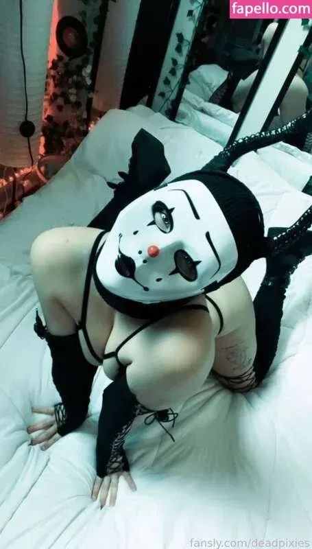 Deadpixieguts Onlyfans Photo Gallery 