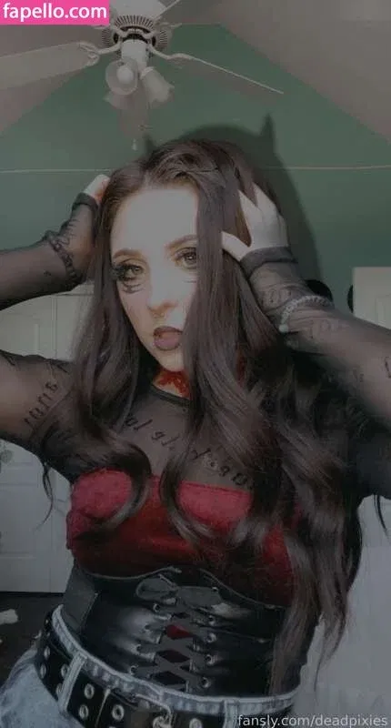 Deadpixieguts Onlyfans Photo Gallery 