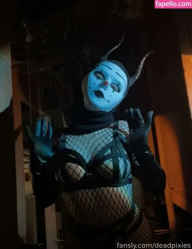 Deadpixieguts Onlyfans Photo Gallery 