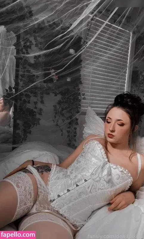 Deadpixieguts Onlyfans Photo Gallery 