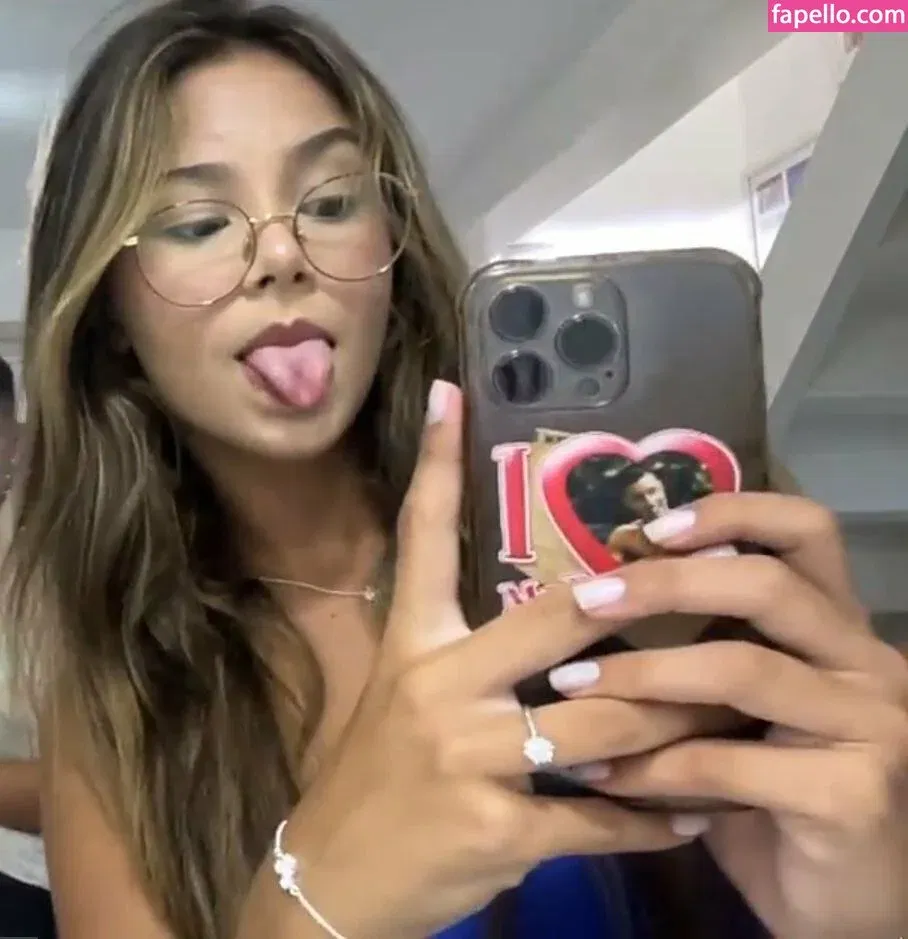 Giovana Canto Onlyfans Photo Gallery 