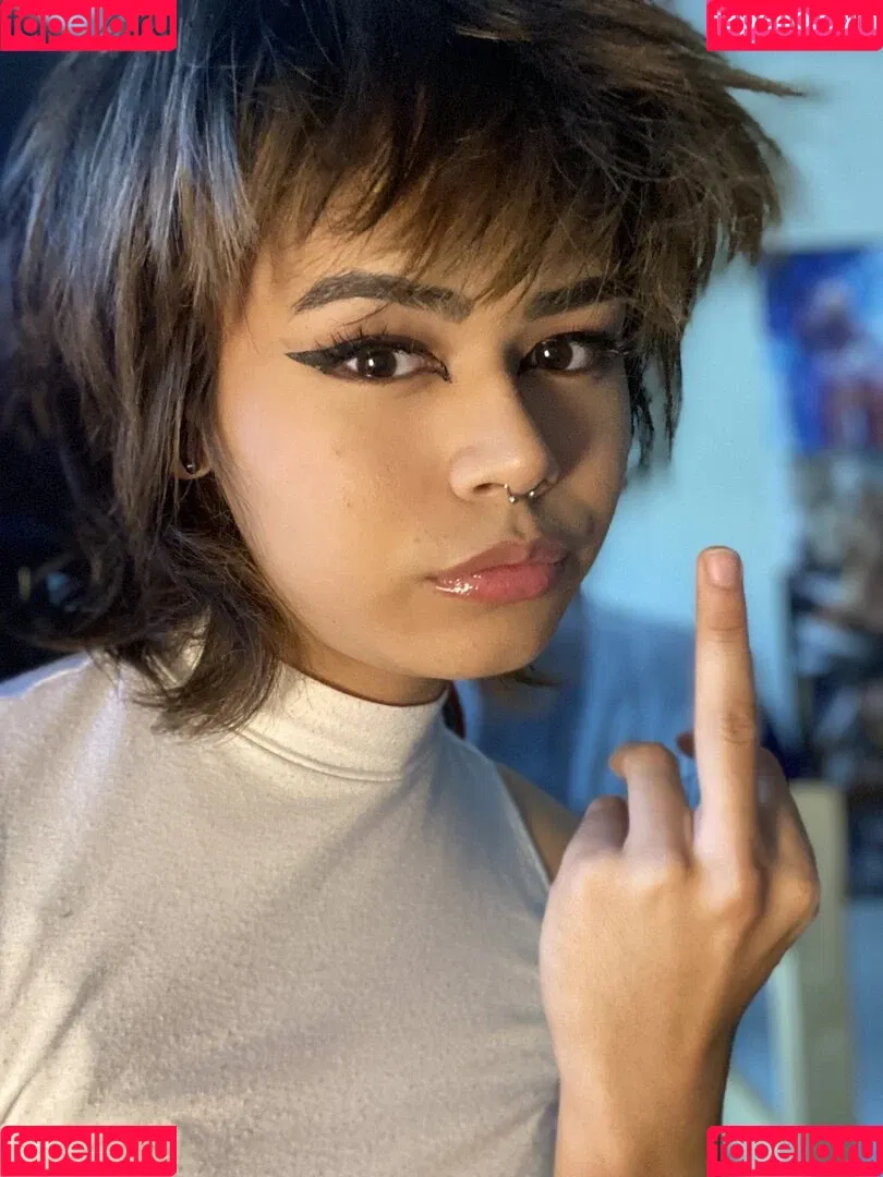 Kiyana Vi Onlyfans Photo Gallery 