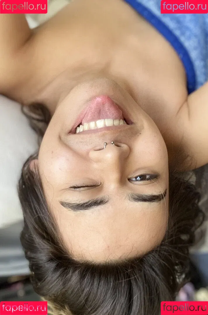 Kiyana Vi Onlyfans Photo Gallery 