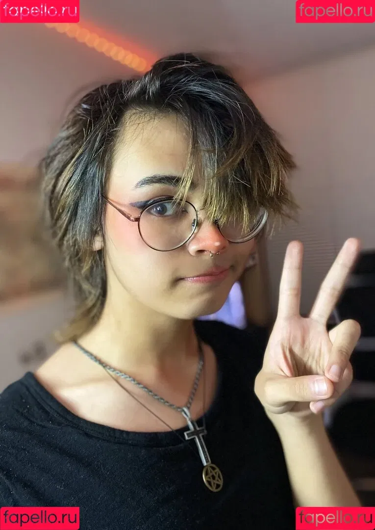 Kiyana Vi Onlyfans Photo Gallery 