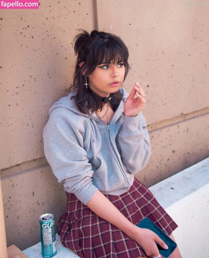 Kiyana Vi Onlyfans Photo Gallery 