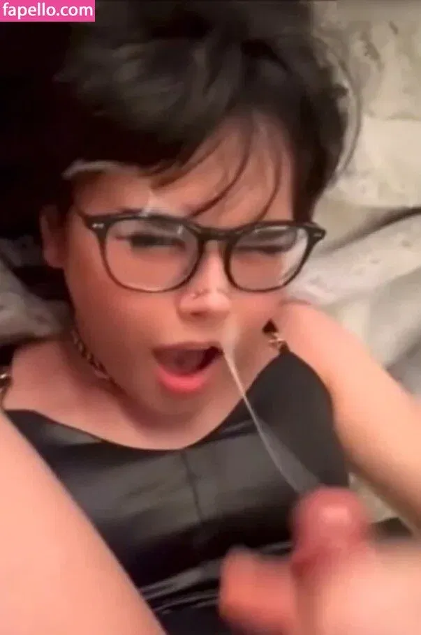 Kiyana Vi Onlyfans Photo Gallery 