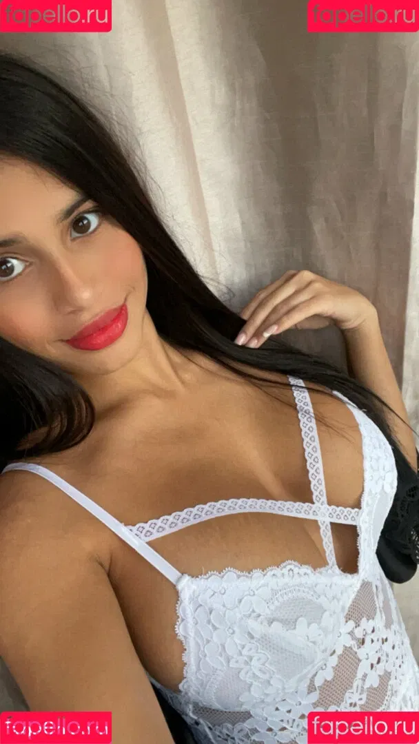 sptefany Onlyfans Photo Gallery 