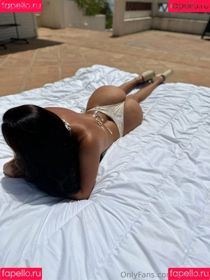 sptefany Onlyfans Photo Gallery 