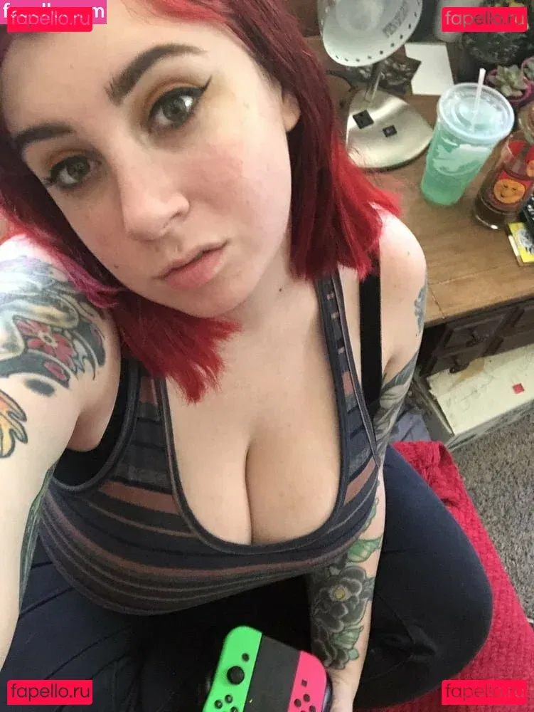 succubusty666 Onlyfans Photo Gallery 