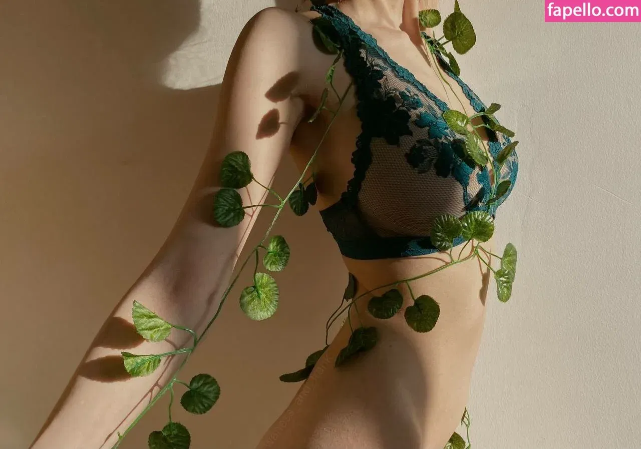 Wanessa Karlile Onlyfans Photo Gallery 