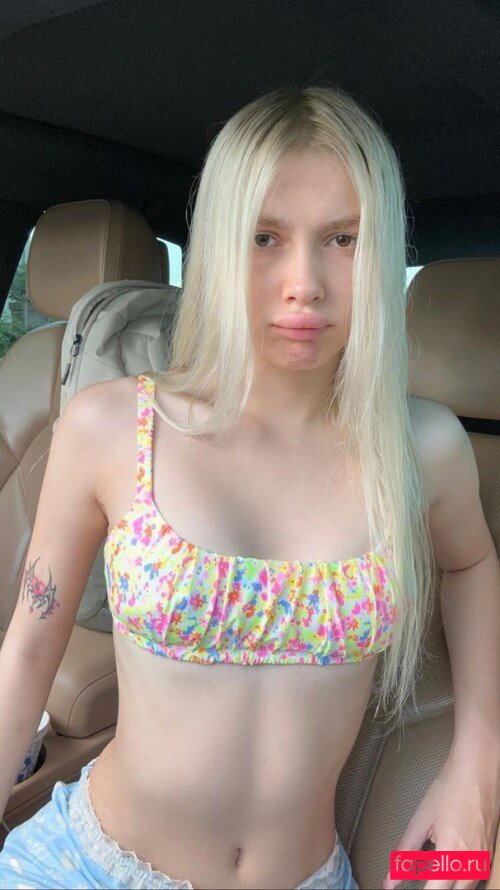 Aleyna Tilki Nude Onlyfans Photo 22