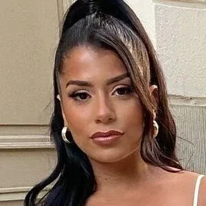 Sabrine Khan Onlyfans Photo Gallery 