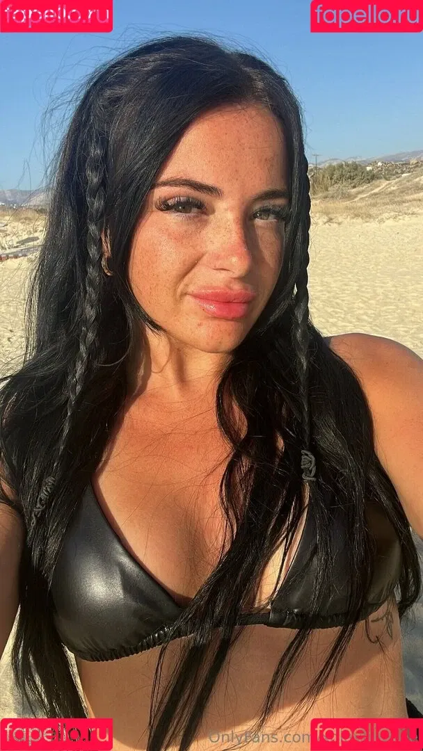 Laylala123 Onlyfans Photo Gallery 