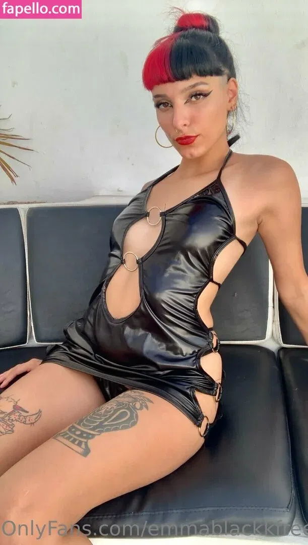 emmablackkfree Onlyfans Photo Gallery 