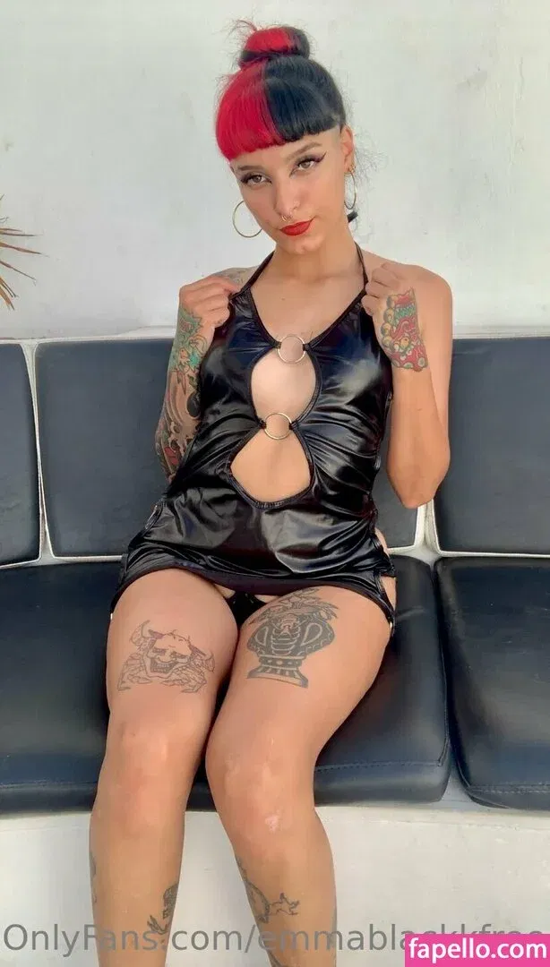 emmablackkfree Onlyfans Photo Gallery 