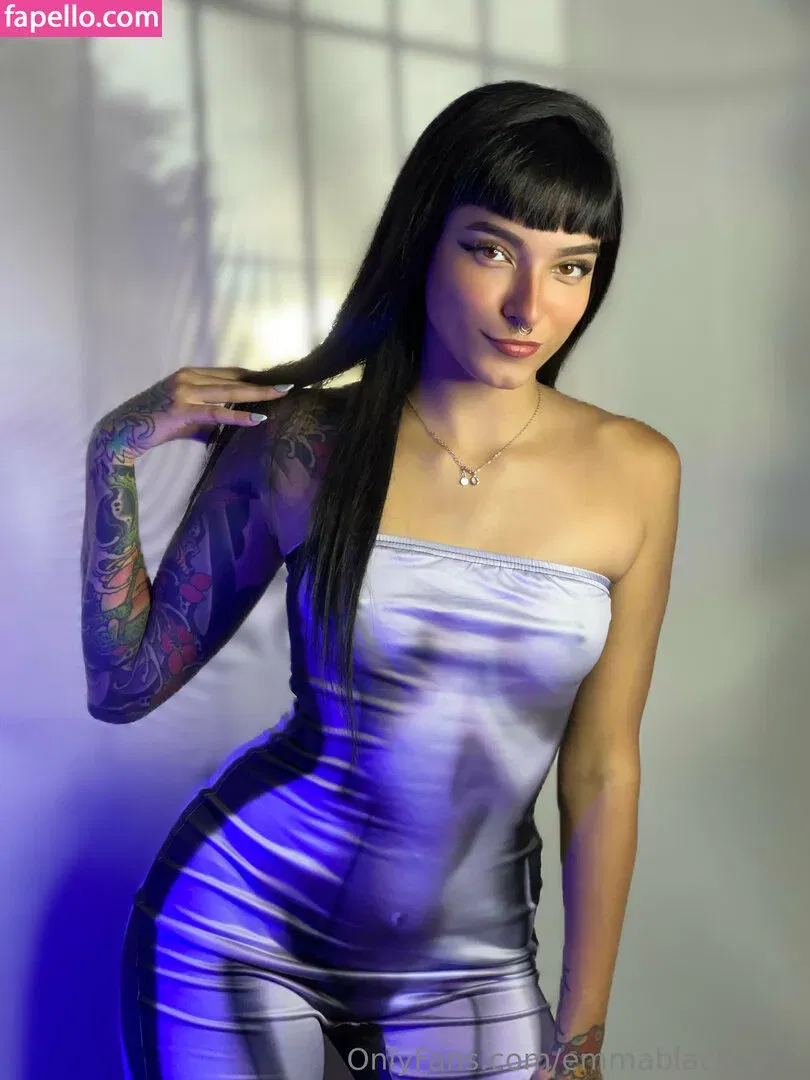 emmablackkfree Onlyfans Photo Gallery 