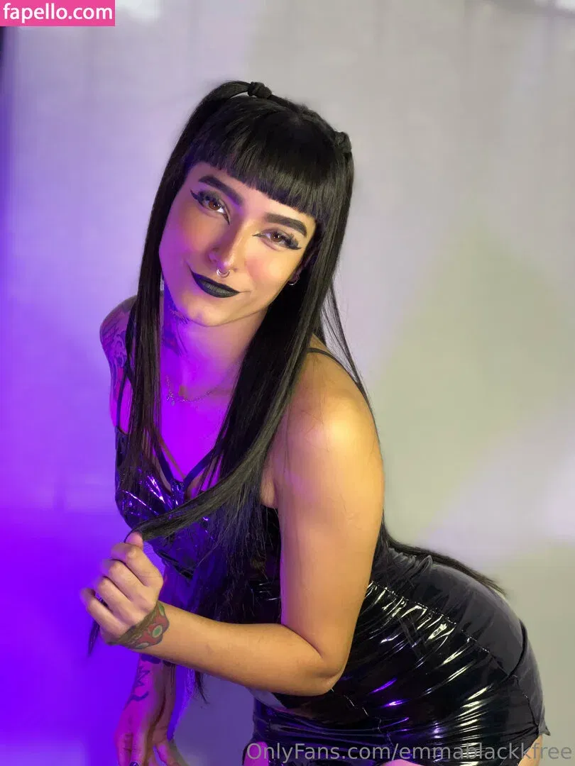 emmablackkfree Onlyfans Photo Gallery 