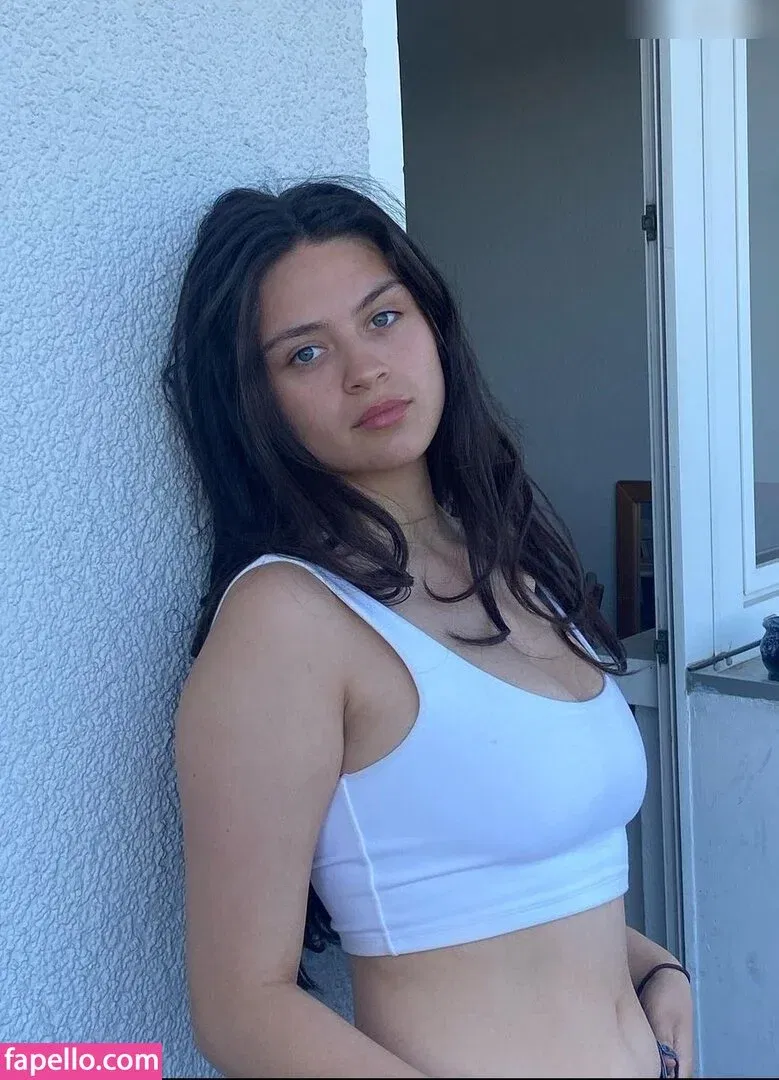 Lennimapenny Onlyfans Photo Gallery 