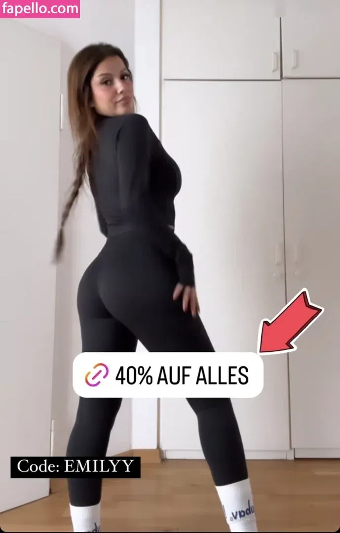 Emily Furz Onlyfans Photo Gallery 