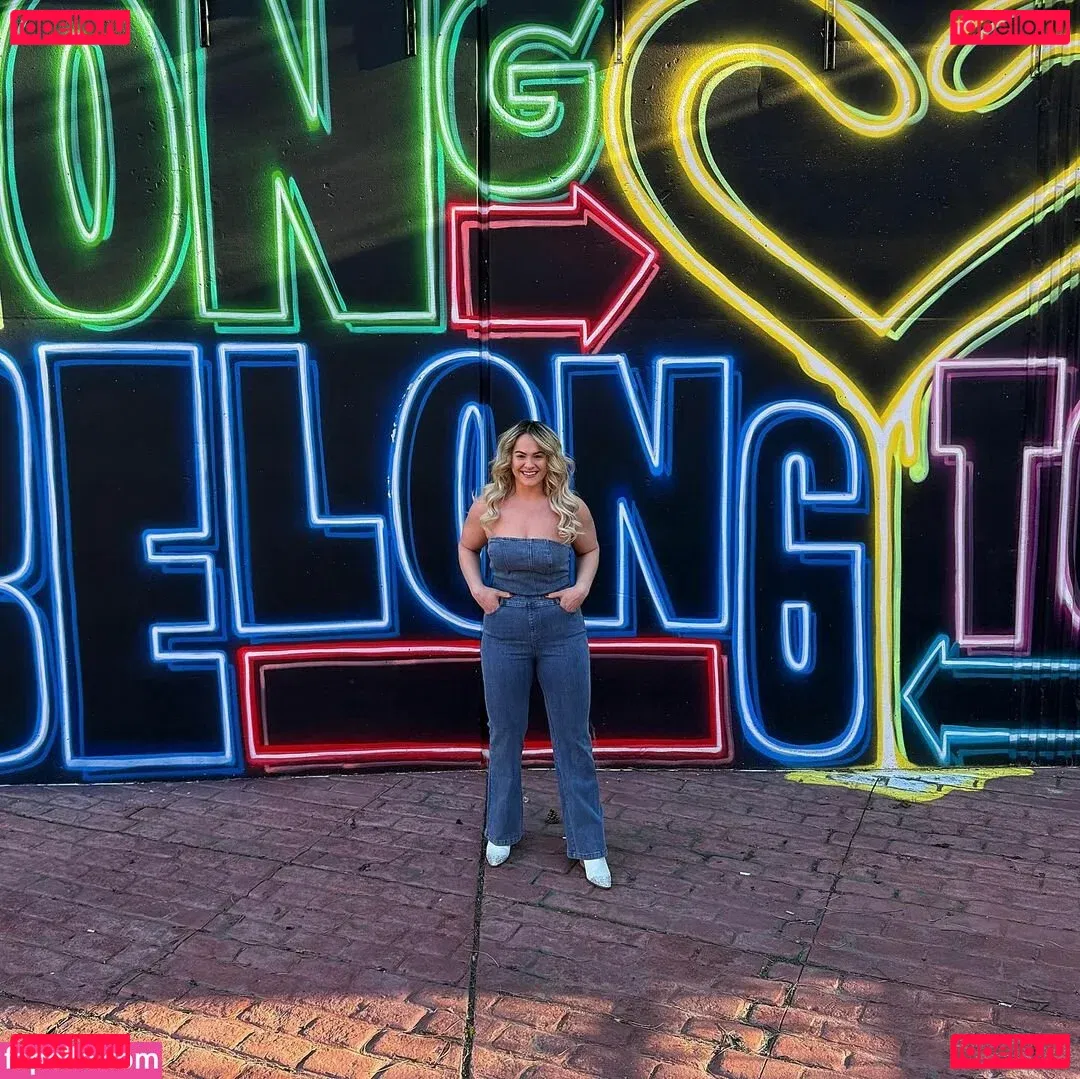 Nadia Allisha Onlyfans Photo Gallery 