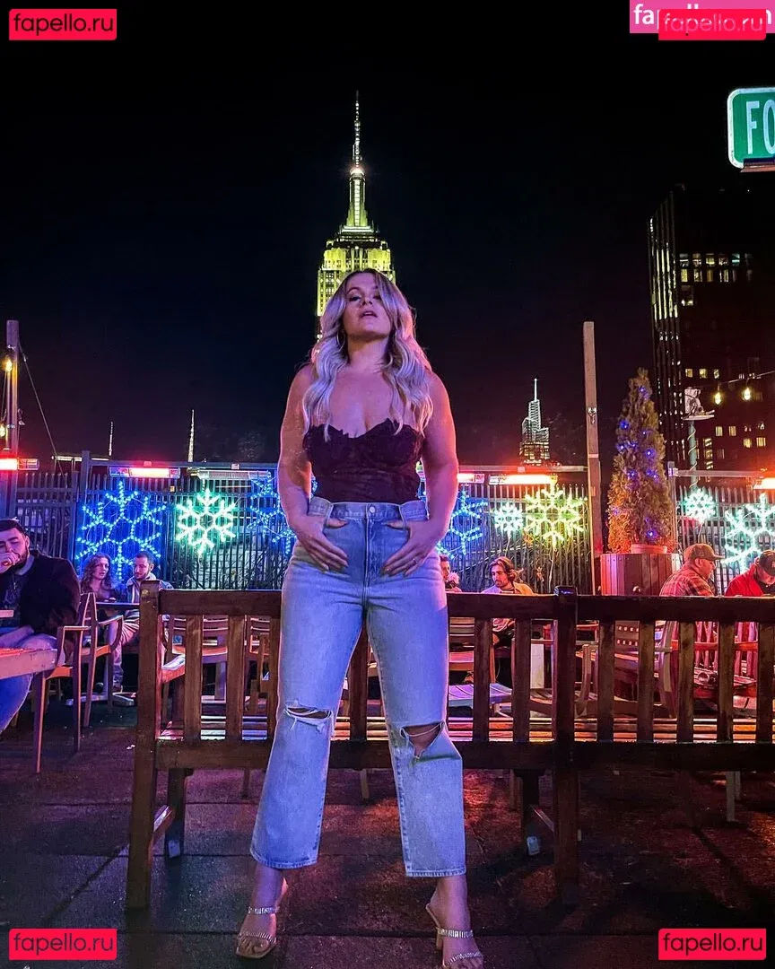 Nadia Allisha Onlyfans Photo Gallery 