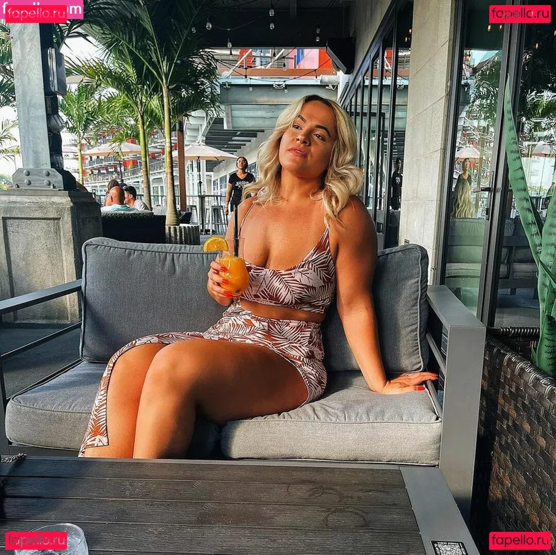 Nadia Allisha Onlyfans Photo Gallery 