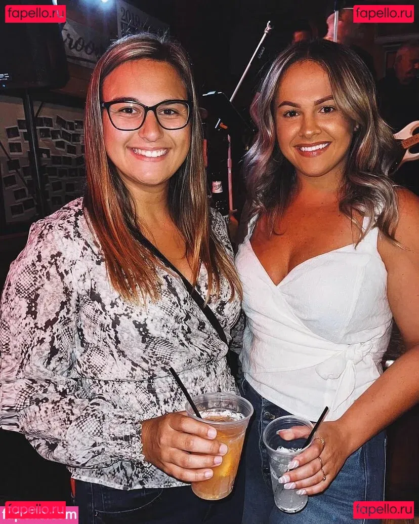 Nadia Allisha Onlyfans Photo Gallery 