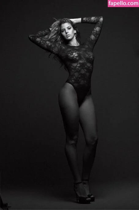 Mariana Costa (Mari Paraíba) Onlyfans Photo Gallery 