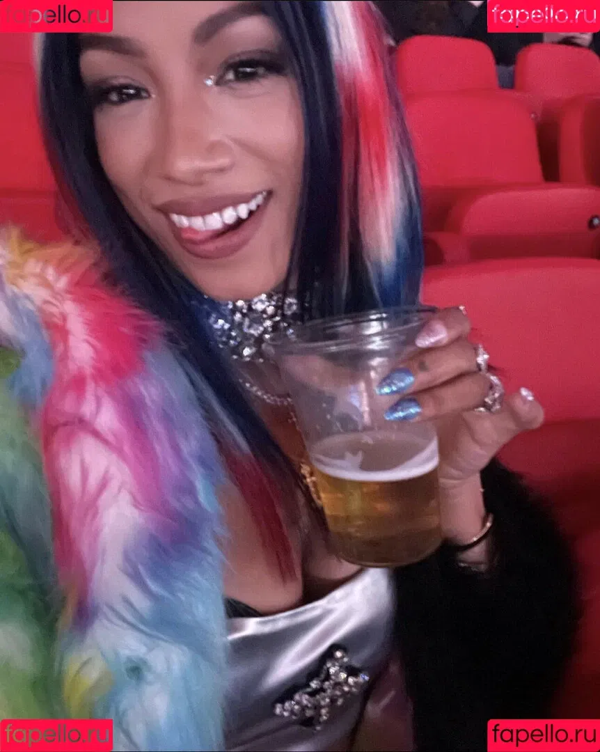 Sasha Banks Onlyfans Photo Gallery 