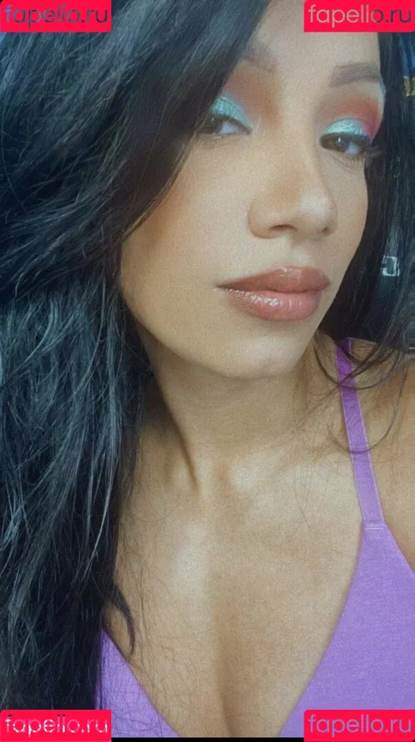 Sasha Banks Onlyfans Photo Gallery 