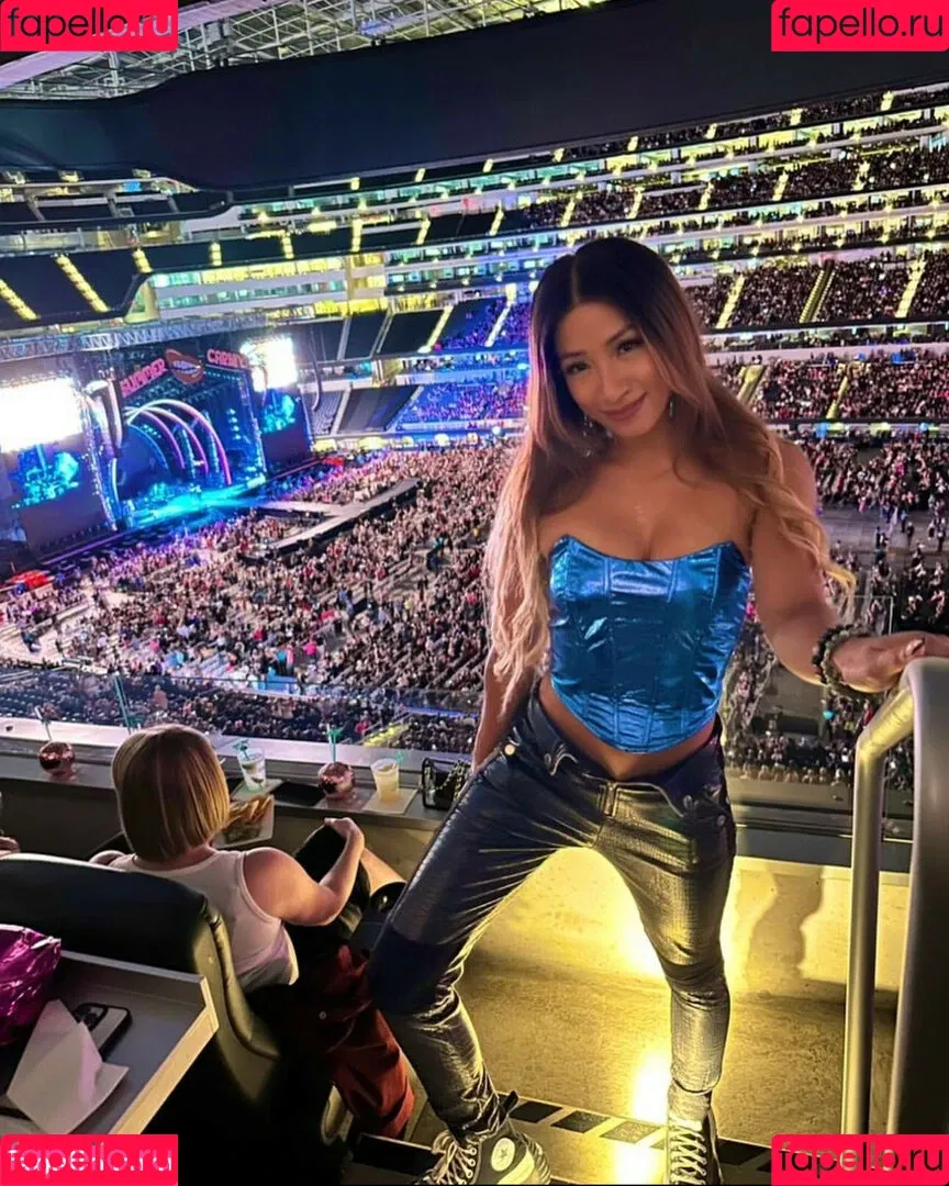 Sasha Banks Onlyfans Photo Gallery 