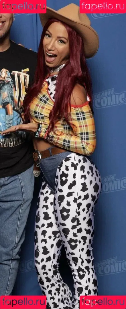 Sasha Banks Onlyfans Photo Gallery 
