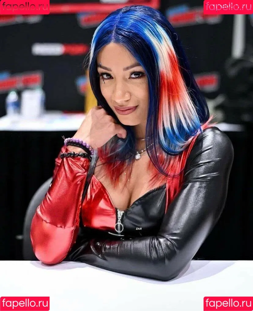Sasha Banks Onlyfans Photo Gallery 