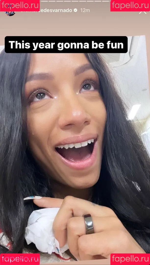 Sasha Banks Onlyfans Photo Gallery 