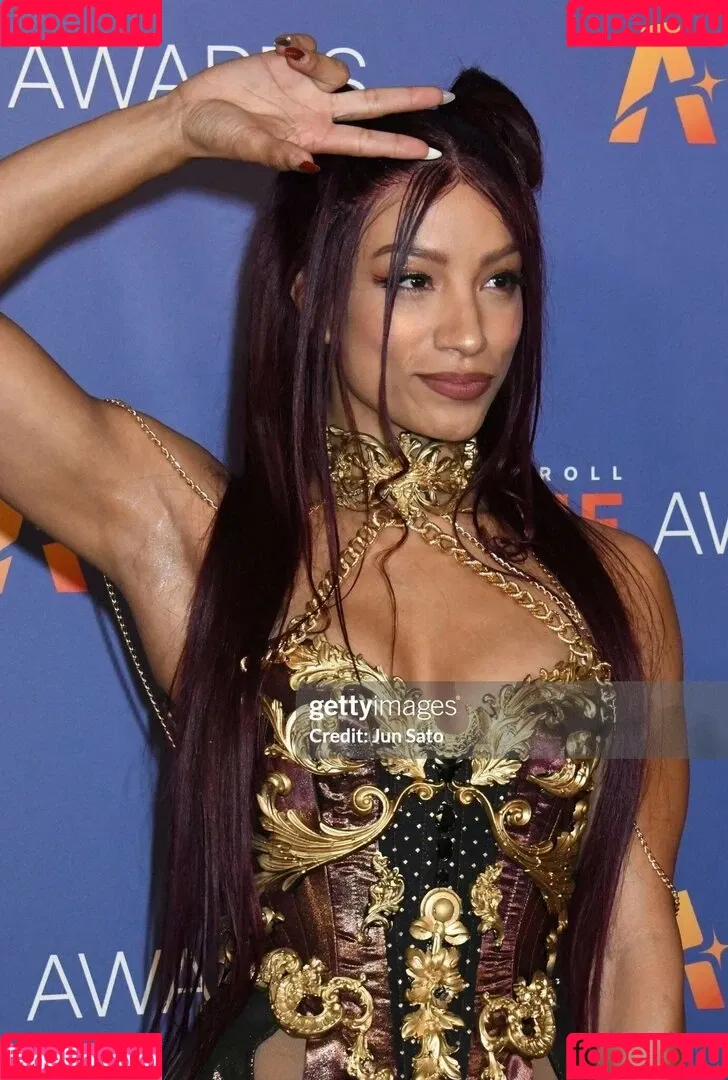 Sasha Banks Onlyfans Photo Gallery 