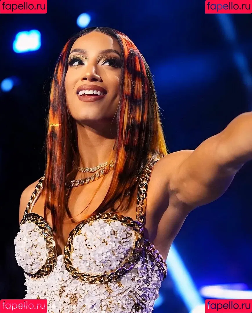 Sasha Banks Onlyfans Photo Gallery 