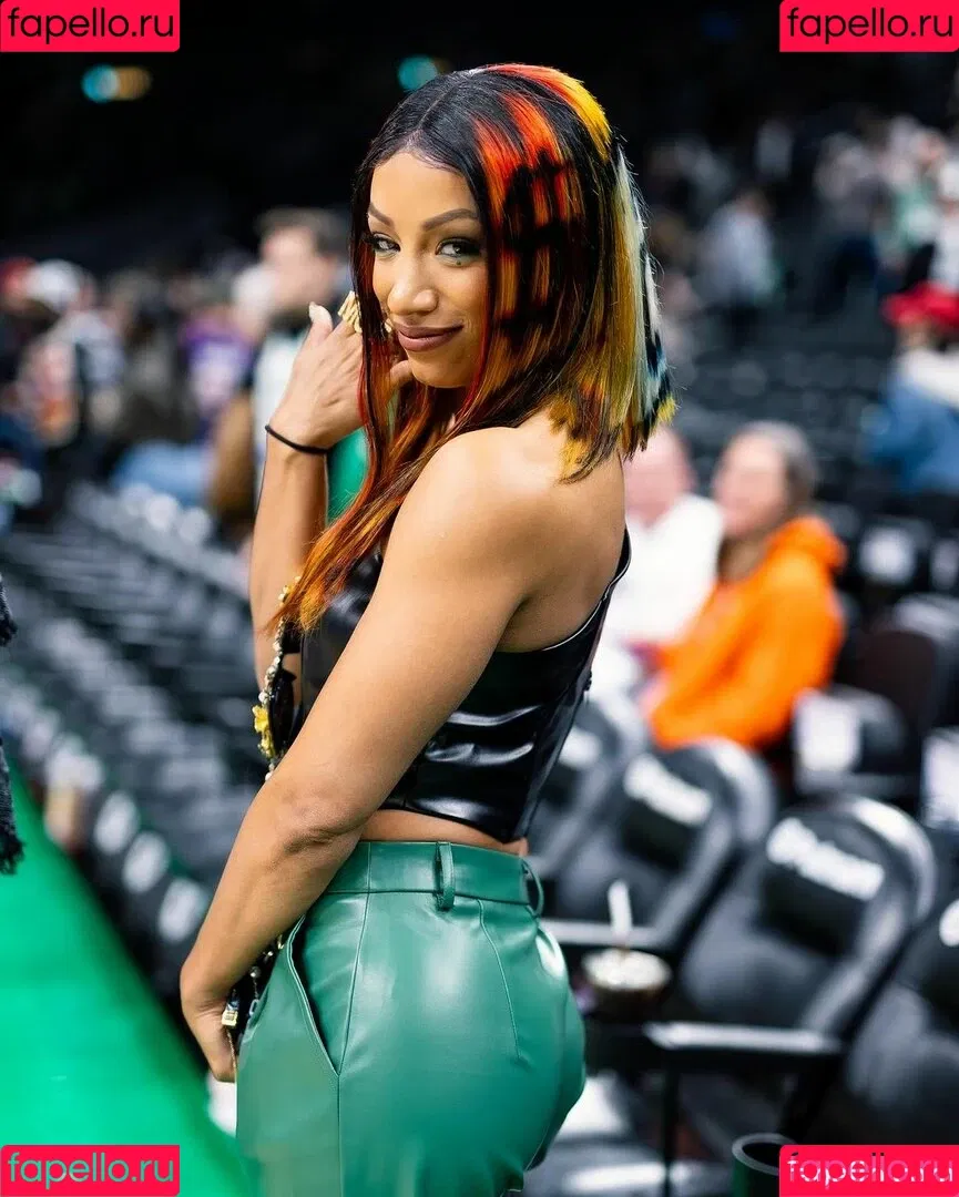 Sasha Banks Onlyfans Photo Gallery 