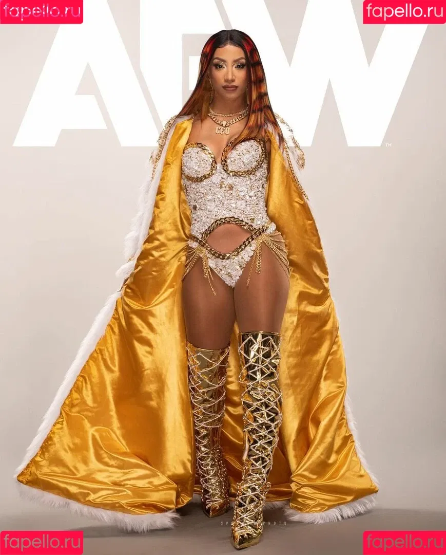 Sasha Banks Onlyfans Photo Gallery 