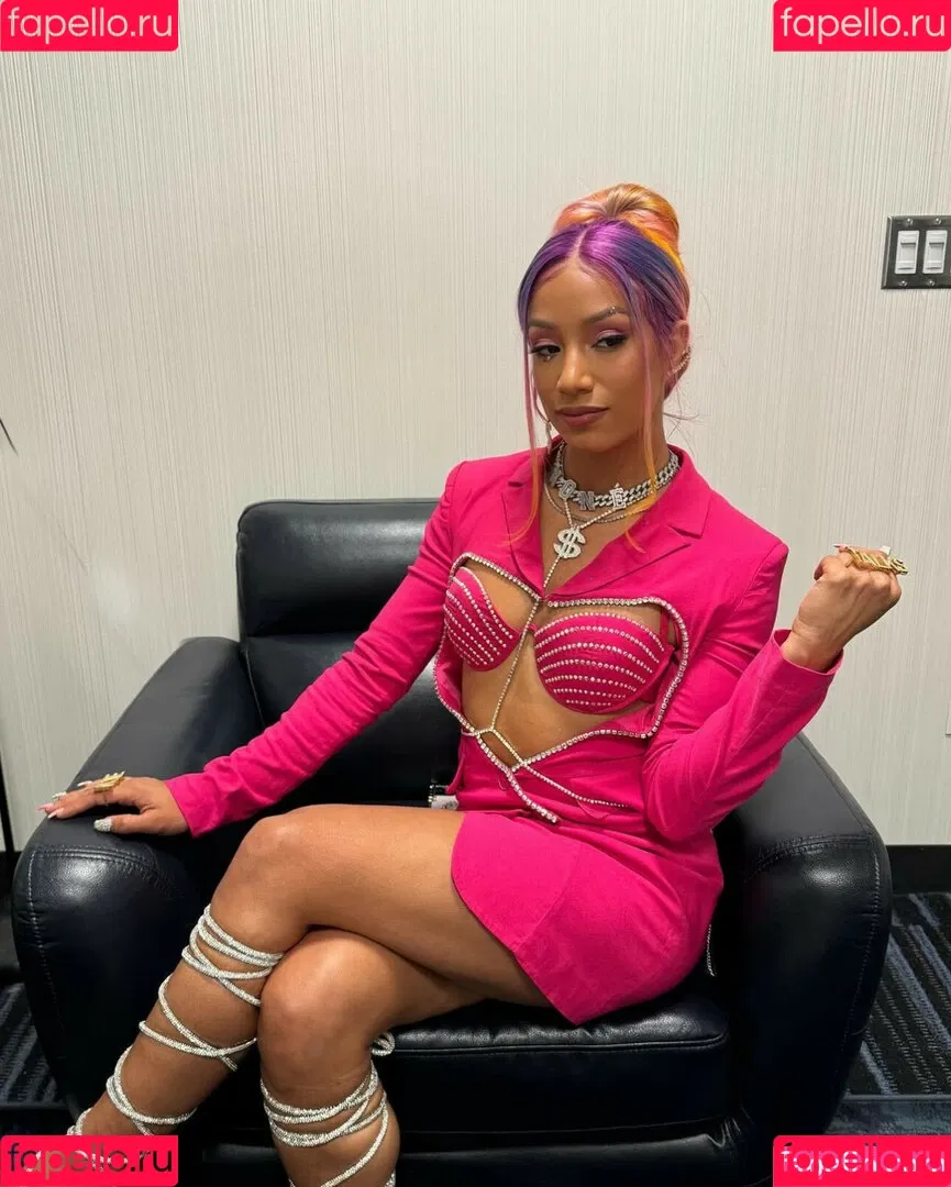 Sasha Banks Onlyfans Photo Gallery 