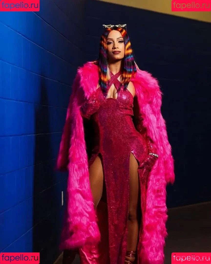 Sasha Banks Onlyfans Photo Gallery 
