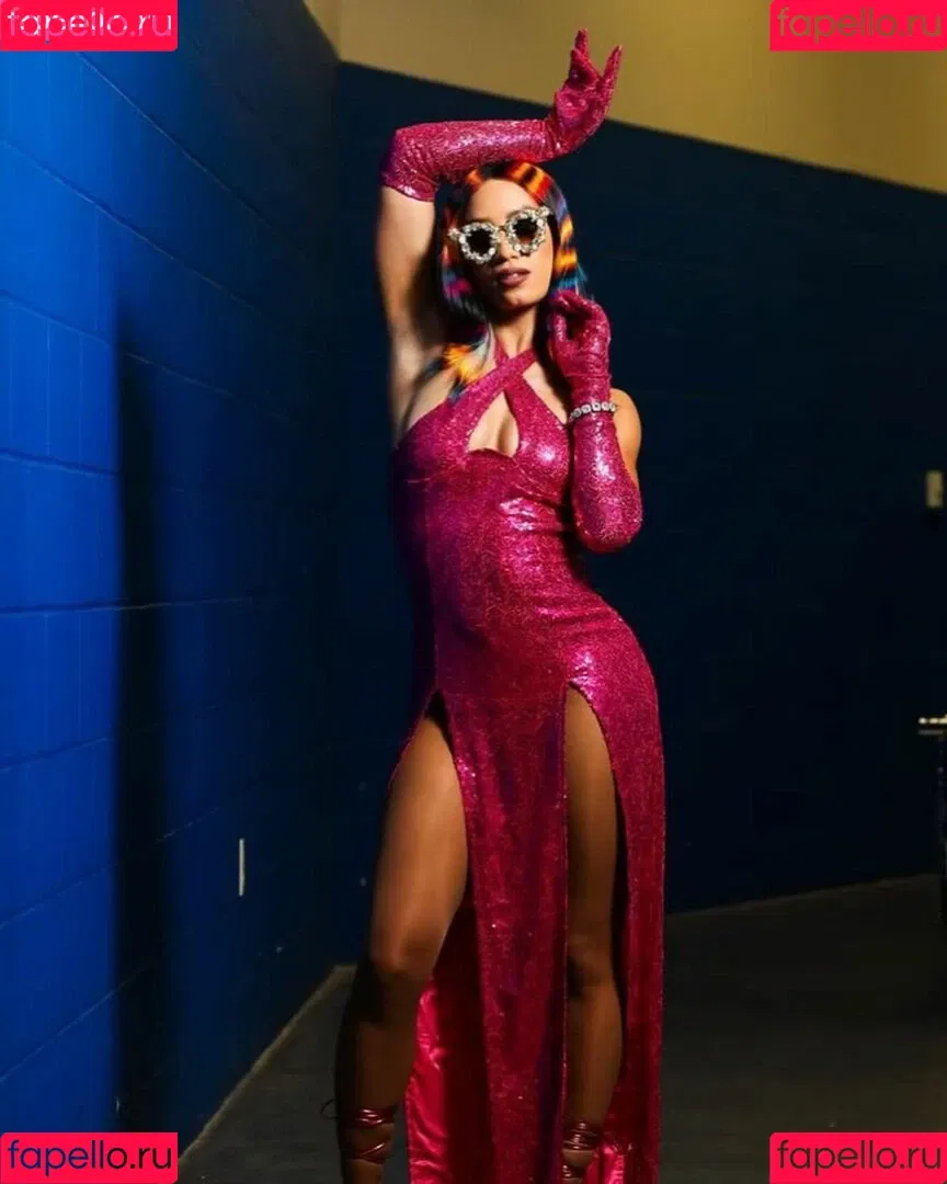Sasha Banks Onlyfans Photo Gallery 