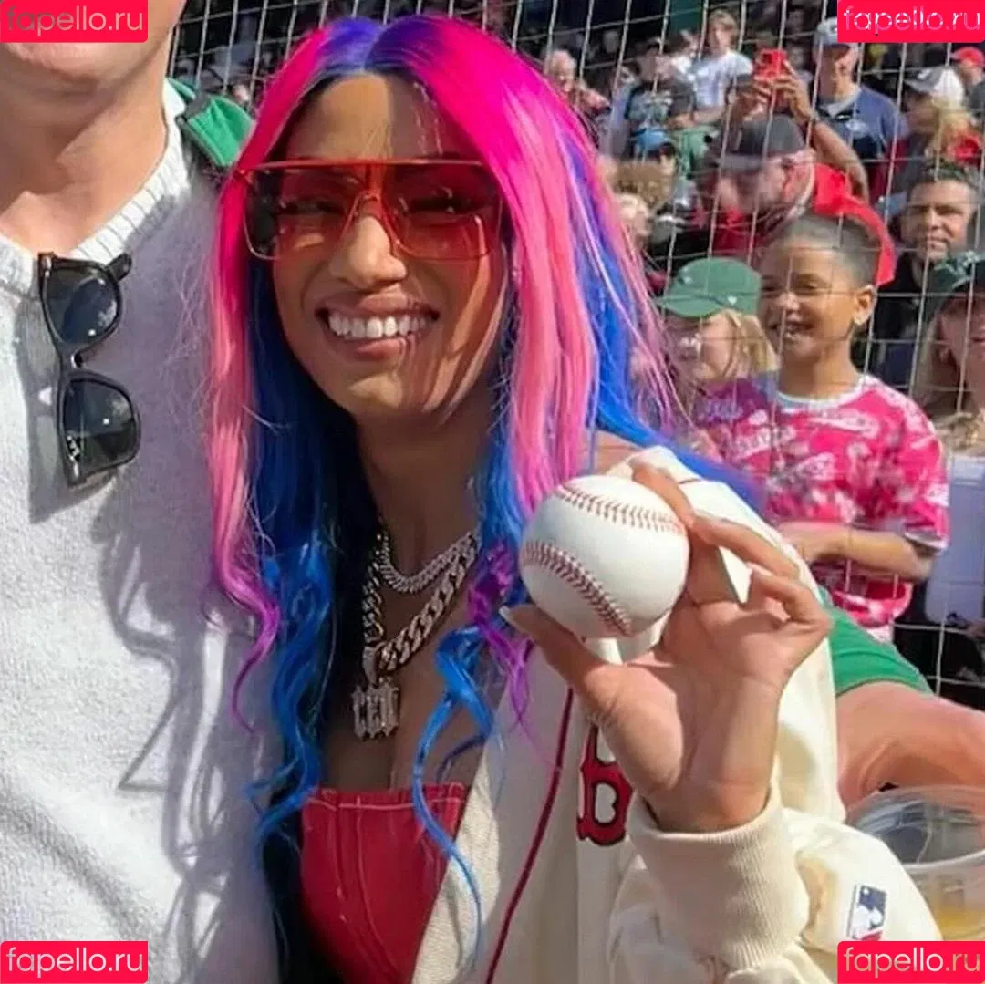 Sasha Banks Onlyfans Photo Gallery 