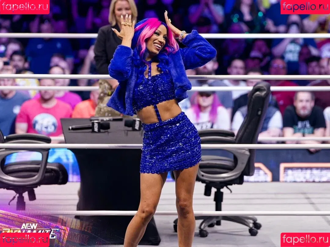 Sasha Banks Onlyfans Photo Gallery 