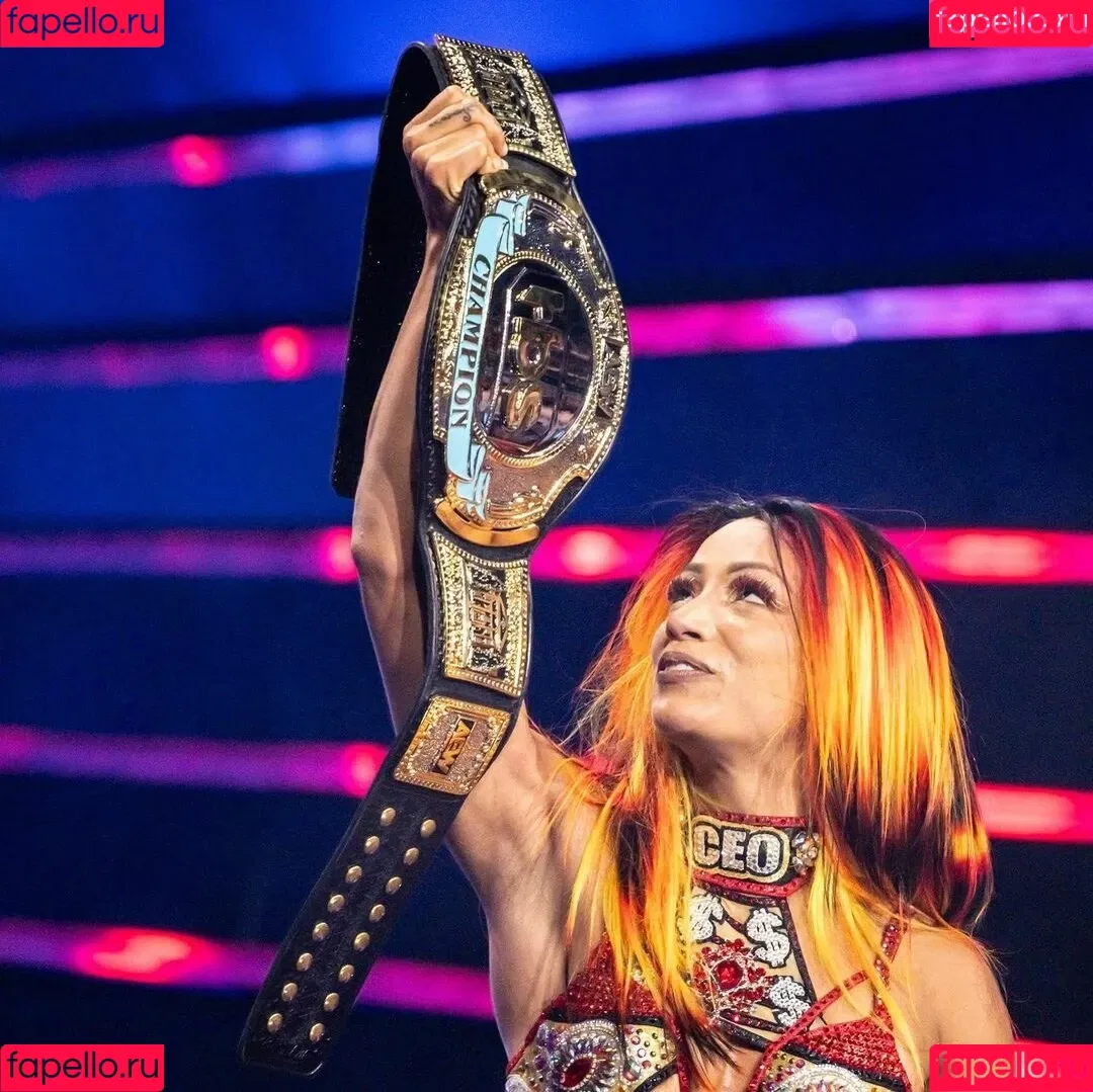 Sasha Banks Onlyfans Photo Gallery 