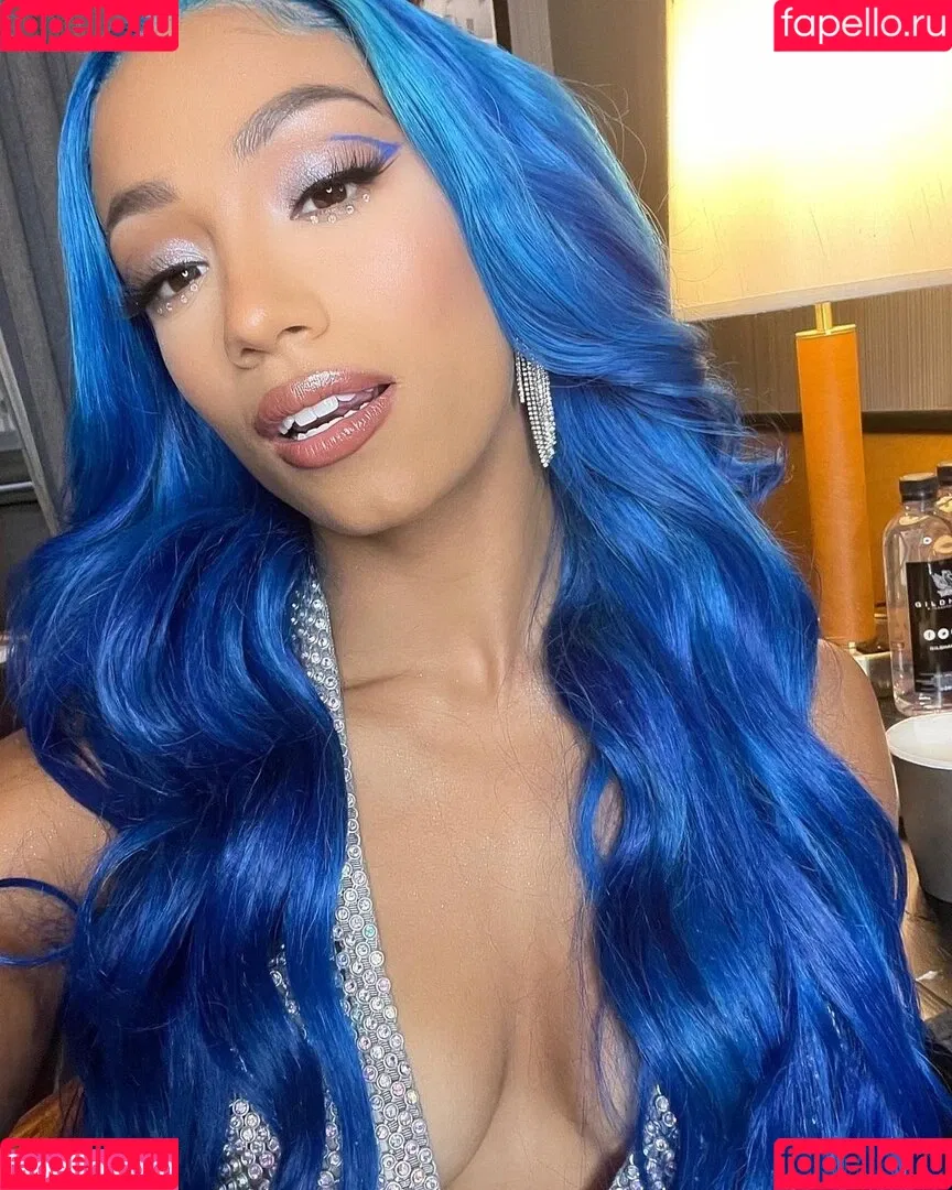 Sasha Banks Onlyfans Photo Gallery 