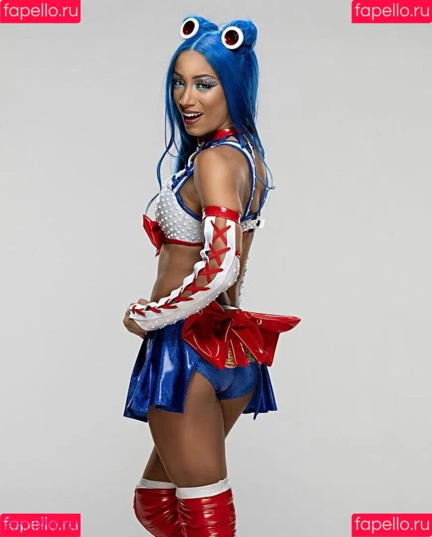 Sasha Banks Onlyfans Photo Gallery 