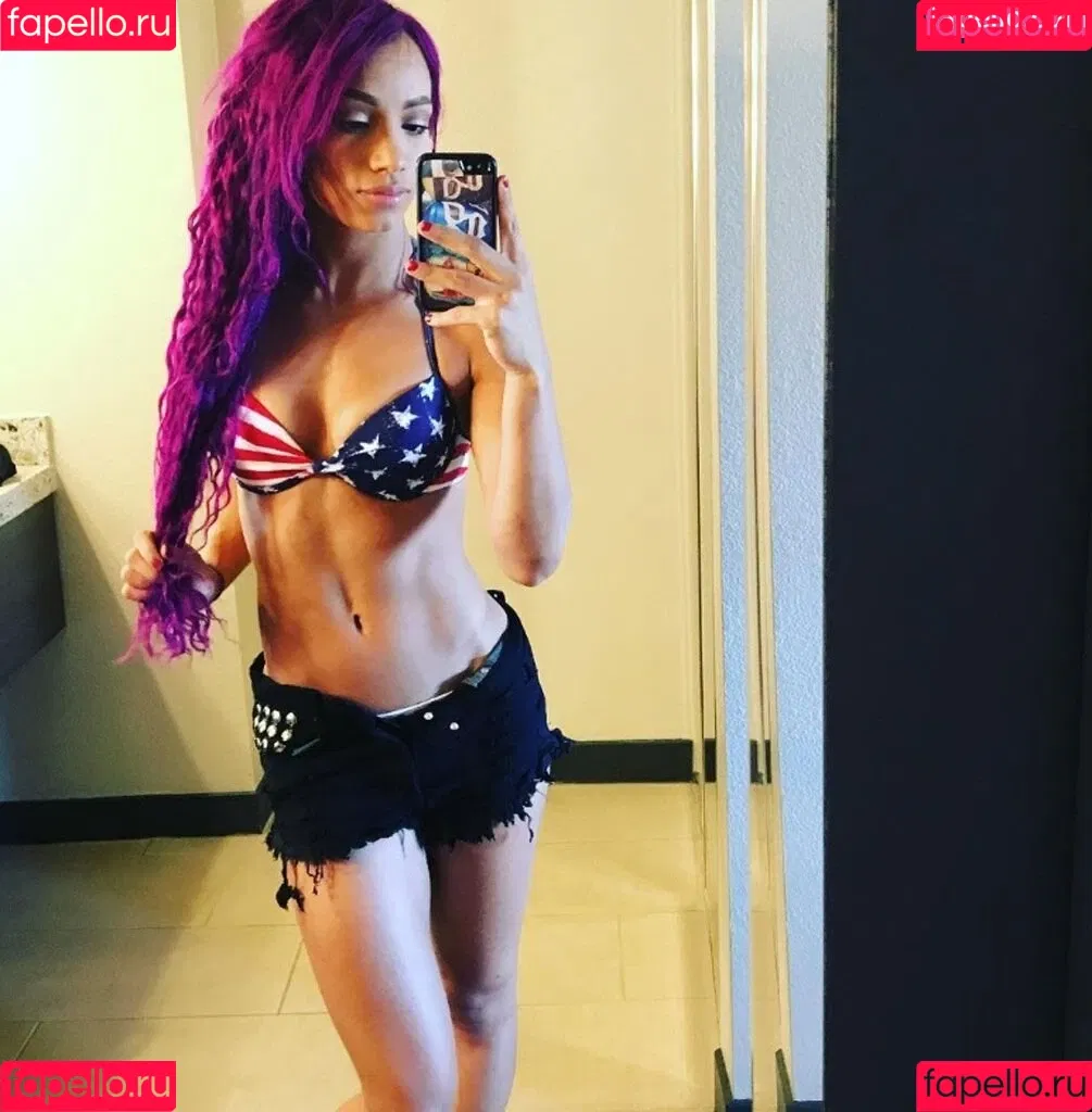 Sasha Banks Onlyfans Photo Gallery 